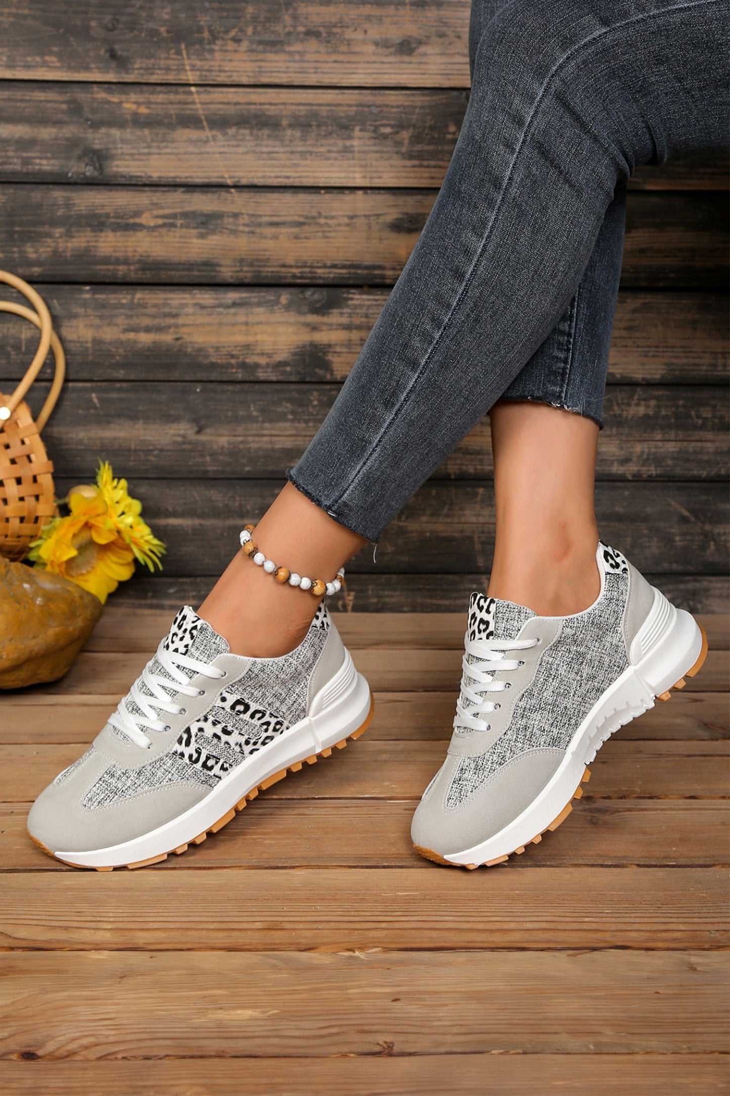 Threaded Pear Rosalia Detail Lace Up Sneakers