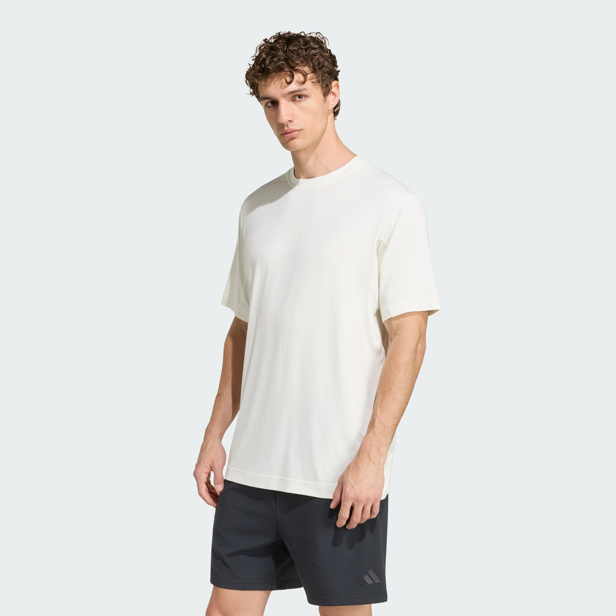 Off White-