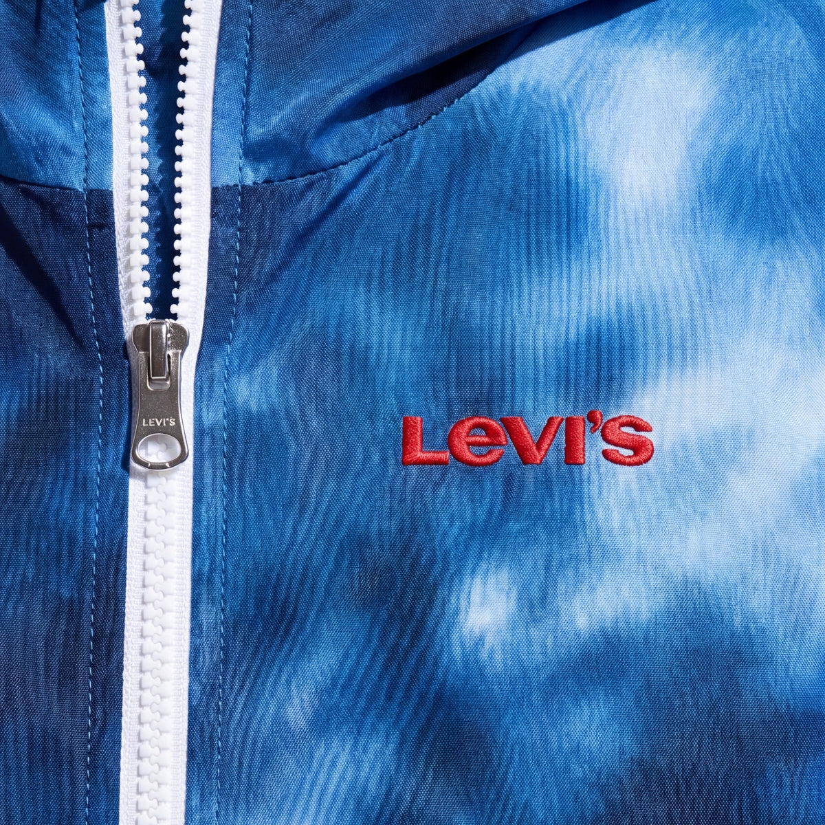 Levi's Men's Lightweight Zip-Up Hooded Windbreaker