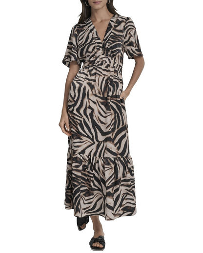 N6O-BLURRED ZEBRA-