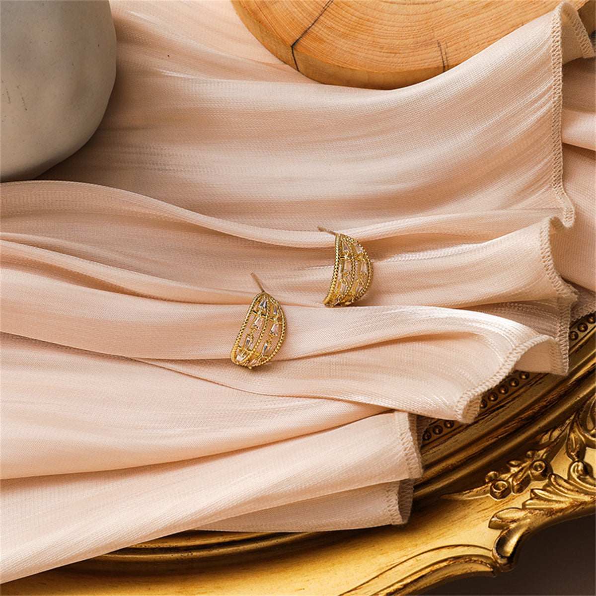 Metallic-