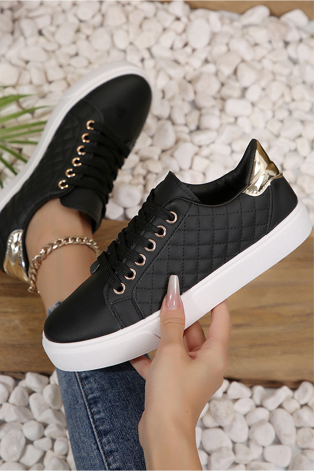 Threaded Pear Harper Quilted Lace Up Sneakers
