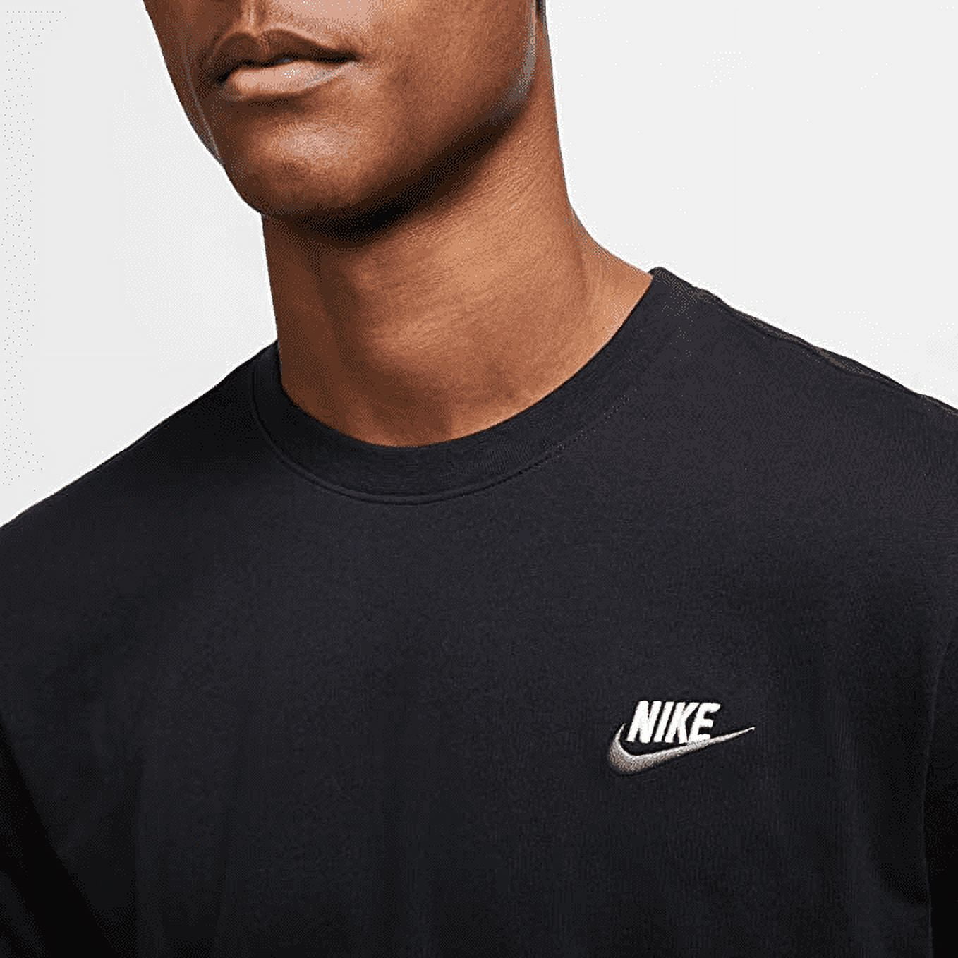 Nike Men's Sportswear Club T-Shirt T-Shirts