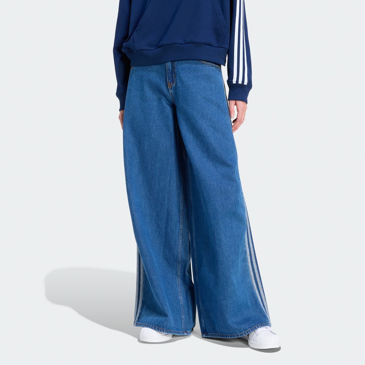 Medium Vintage Denim-