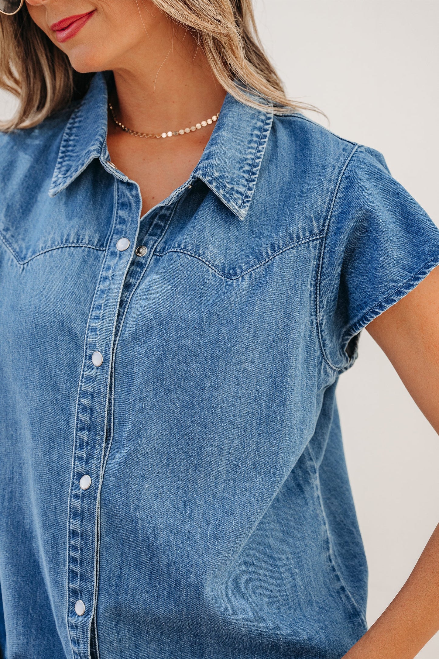 Threaded Pear Keyla Ruffled Short Sleeve Shirt