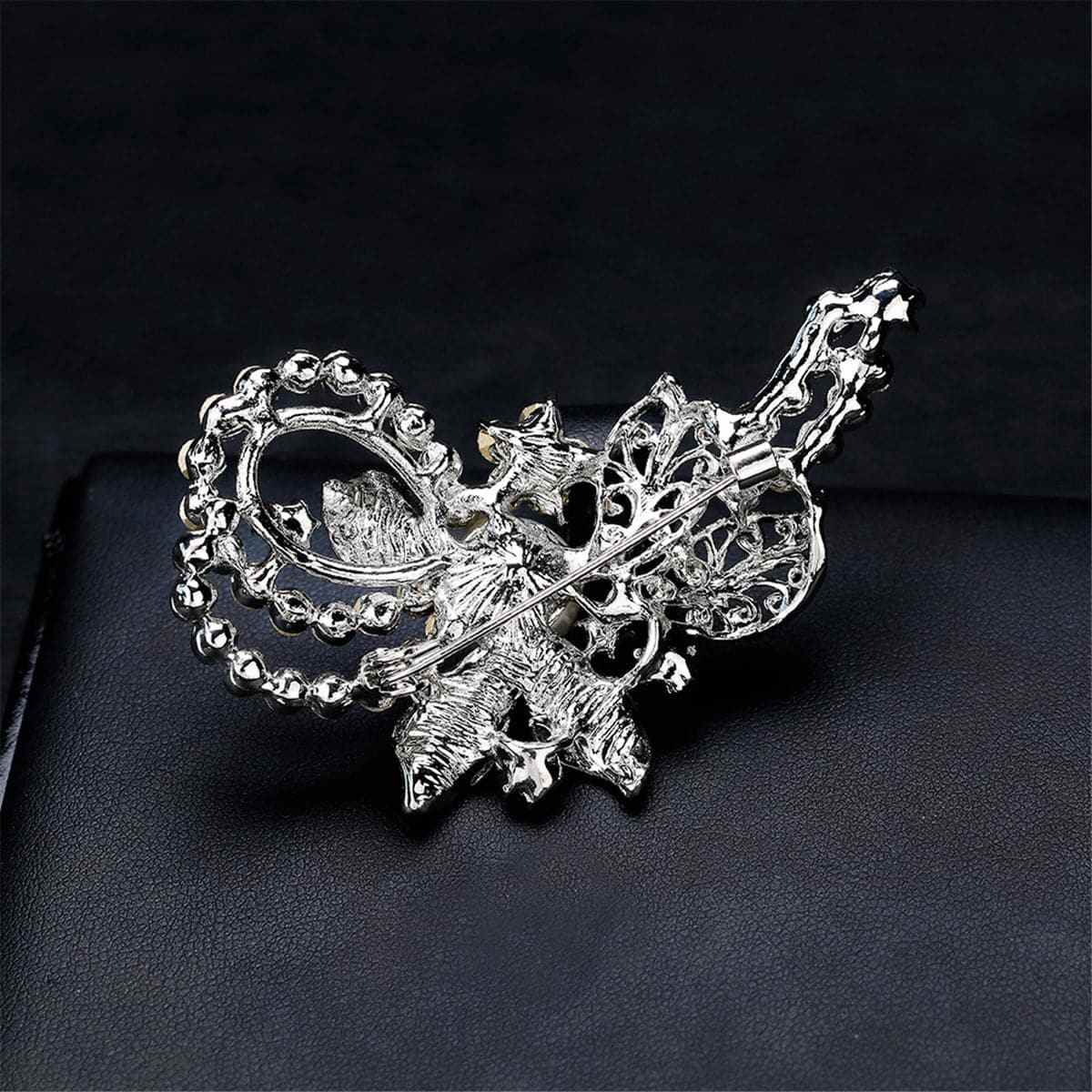 Pearl & Cubic Zirconia Silvertone Leaf Filigree Brooch