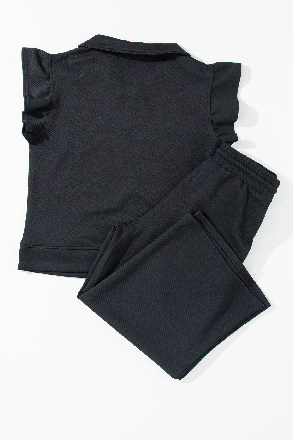 Threaded Pear Alyssa Textured Flutter Sleeve Top