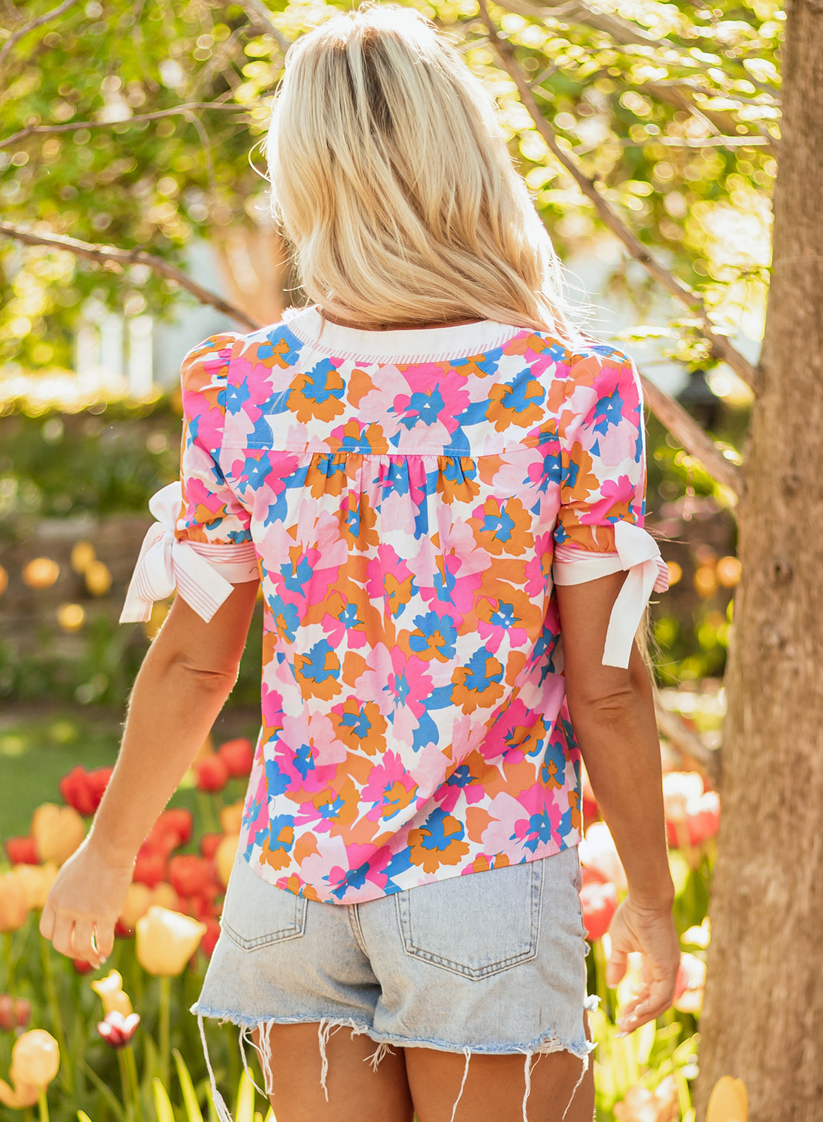 Threaded Pear Aleia Floral Knotted Short Sleeve Blouse
