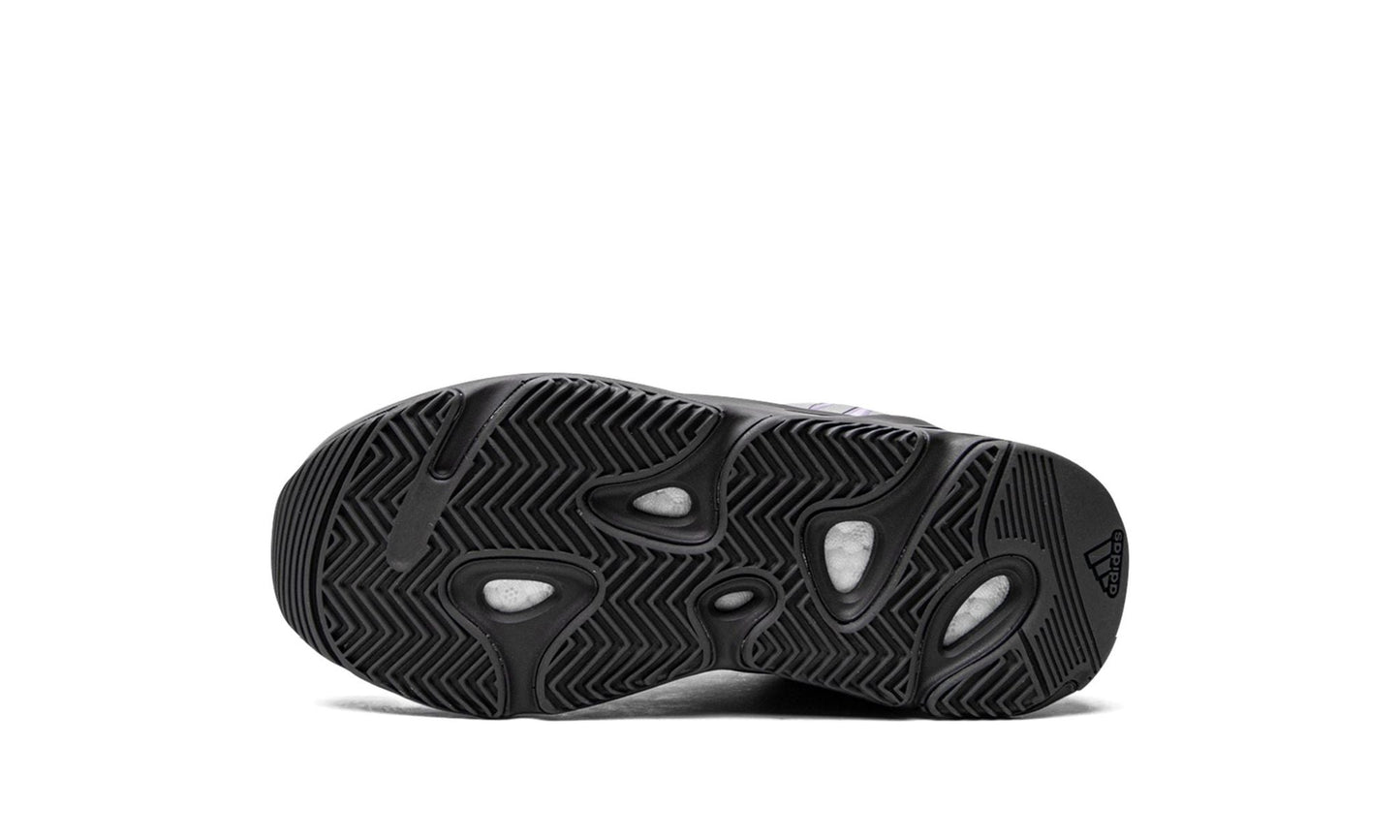 Kids adidas Yeezy 700 Mnvn