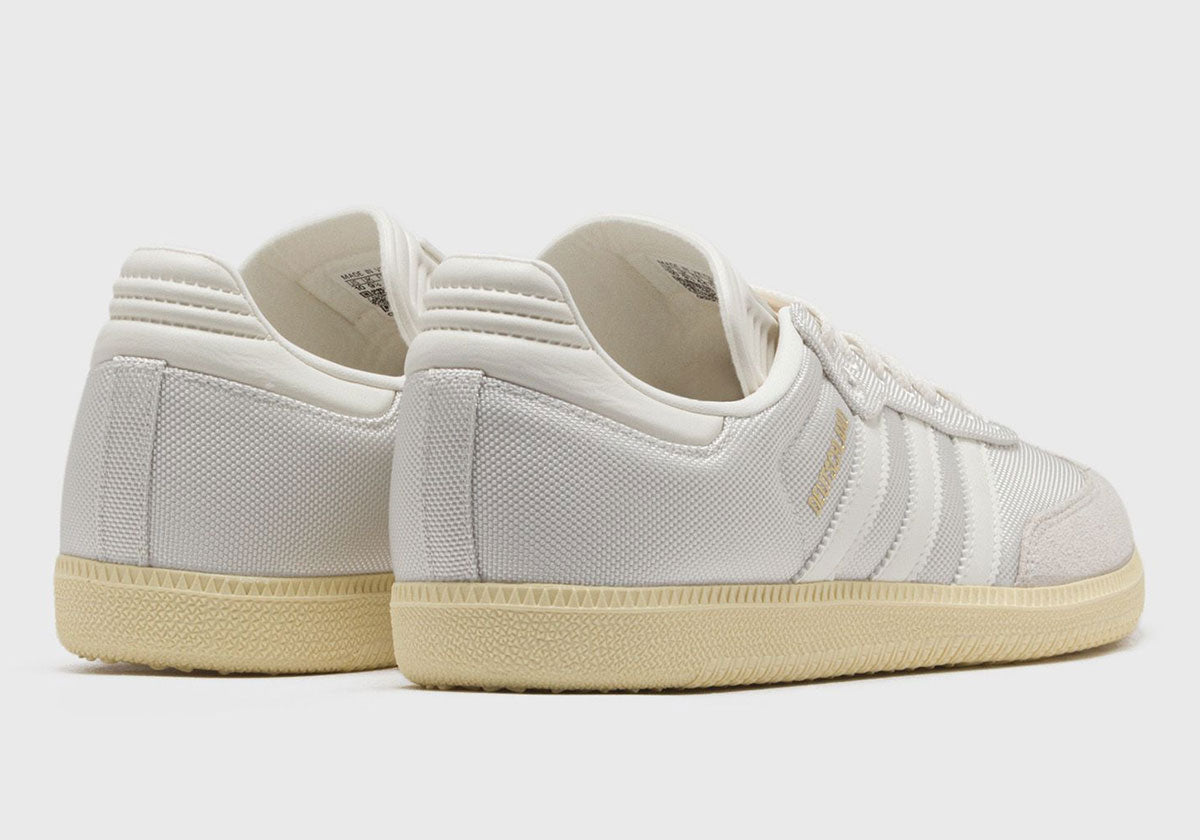 Cloud White/Off/White/Almost Yellow-