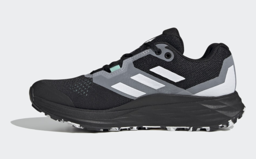 Core Black/Crystal White/Clear Mint-