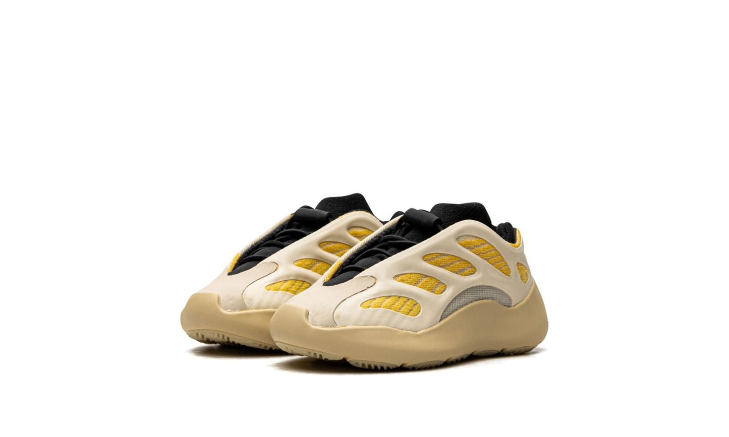 Infants adidas Yeezy 700 V3