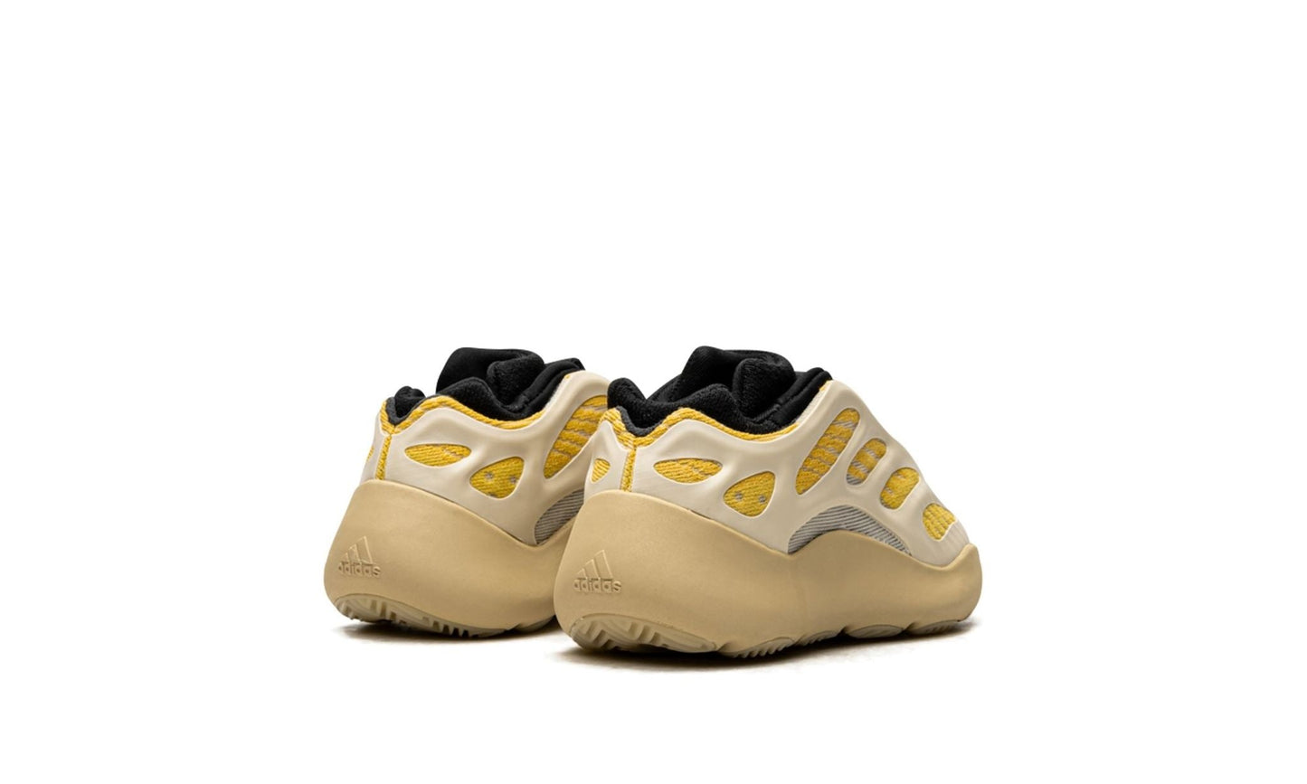 Infants adidas Yeezy 700 V3