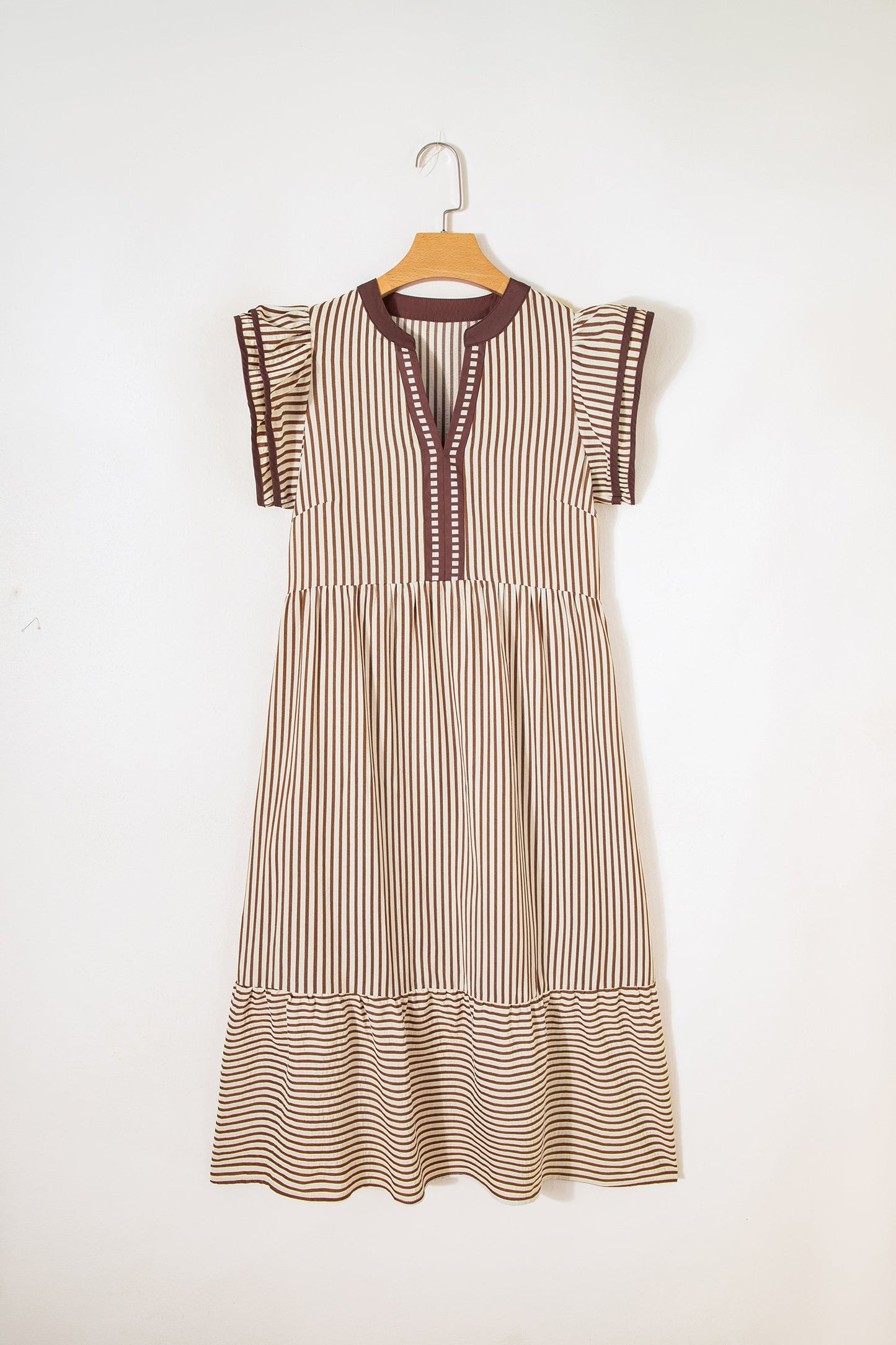Threaded Pear Makenzie Contrast Trim Midi Dress
