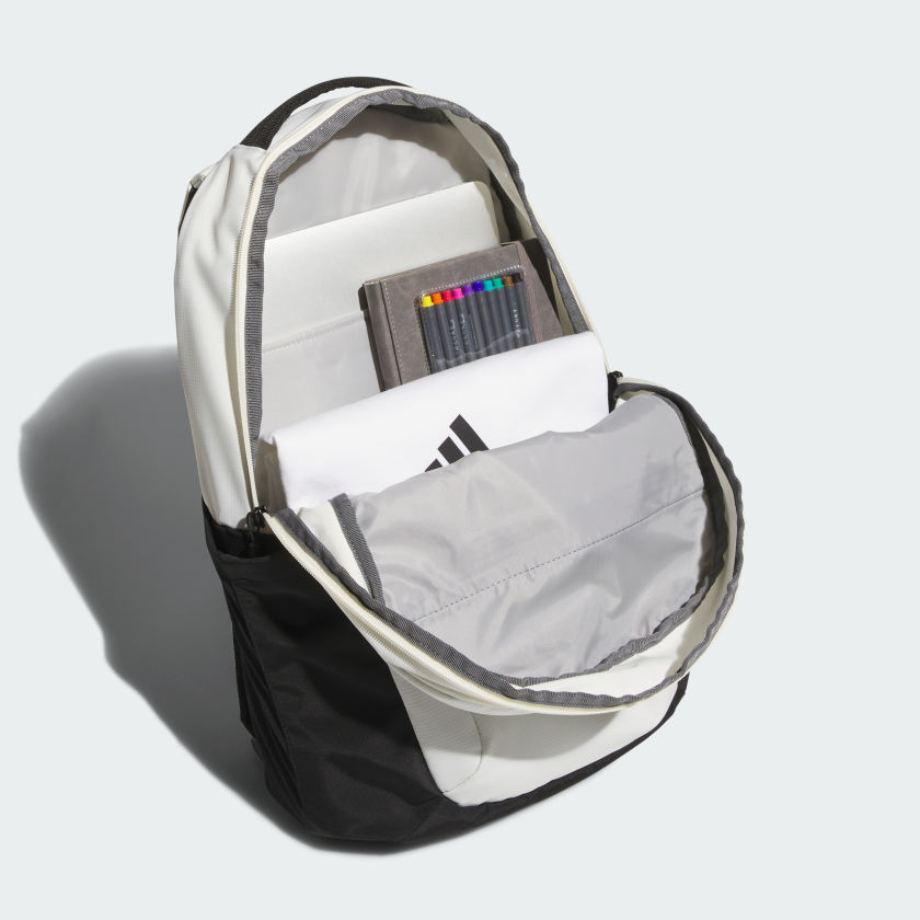 Off White / Black-