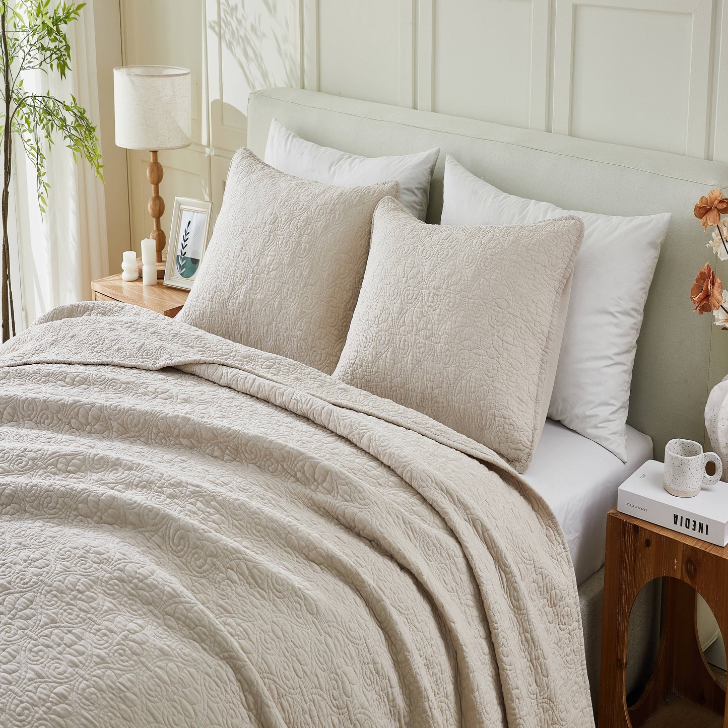 Patina Vie 3 Piece 100% Cotton Stitched Embroidered Quilt Set