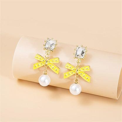 Yellow-