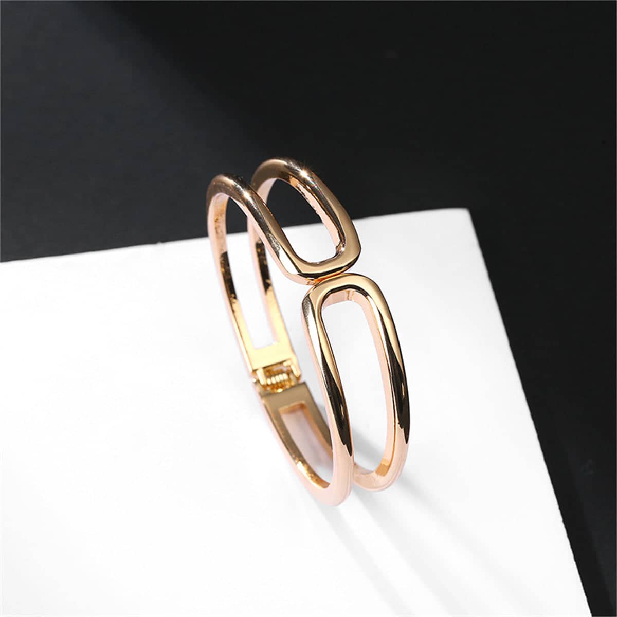 Metallic-