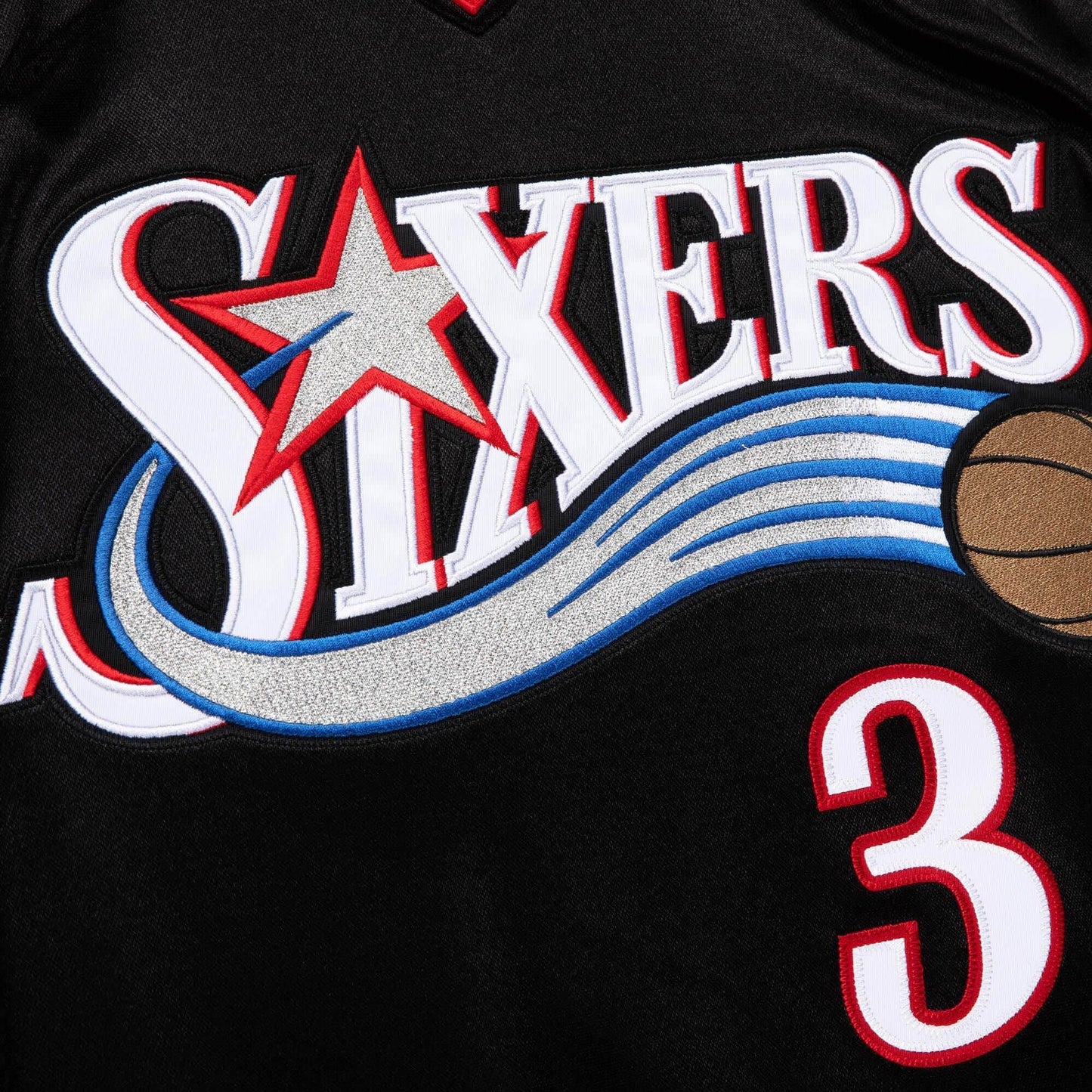 Mitchell & Ness Men's Authentic Jersey 76Ers 2006 Allen Iverson