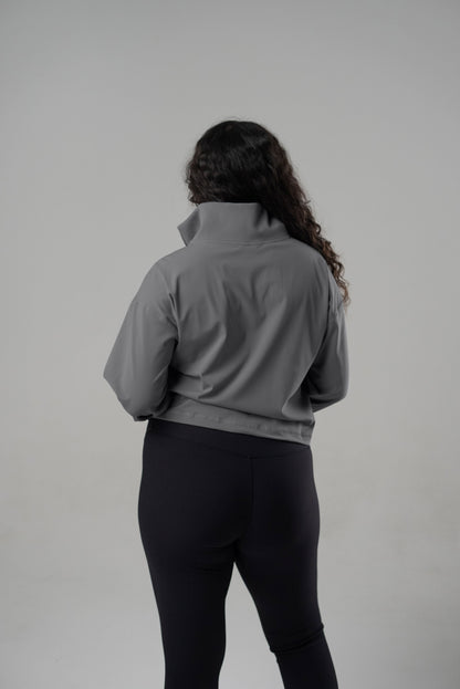 Gravity Breaking Free Pullover