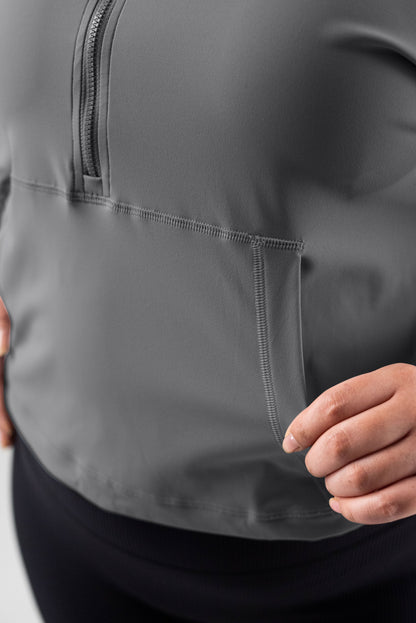 Gravity Breaking Free Pullover
