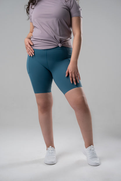 Serene Simply Short