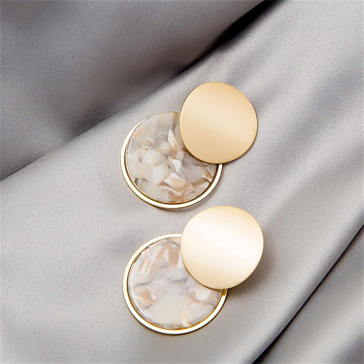 Metallic-