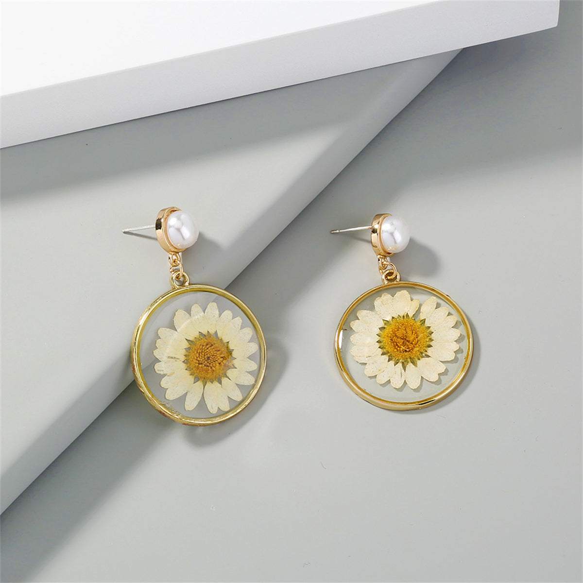 Pearl & Goldtone Resin Mum Drop Earrings