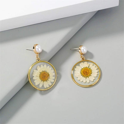 Pearl & Goldtone Resin Mum Drop Earrings