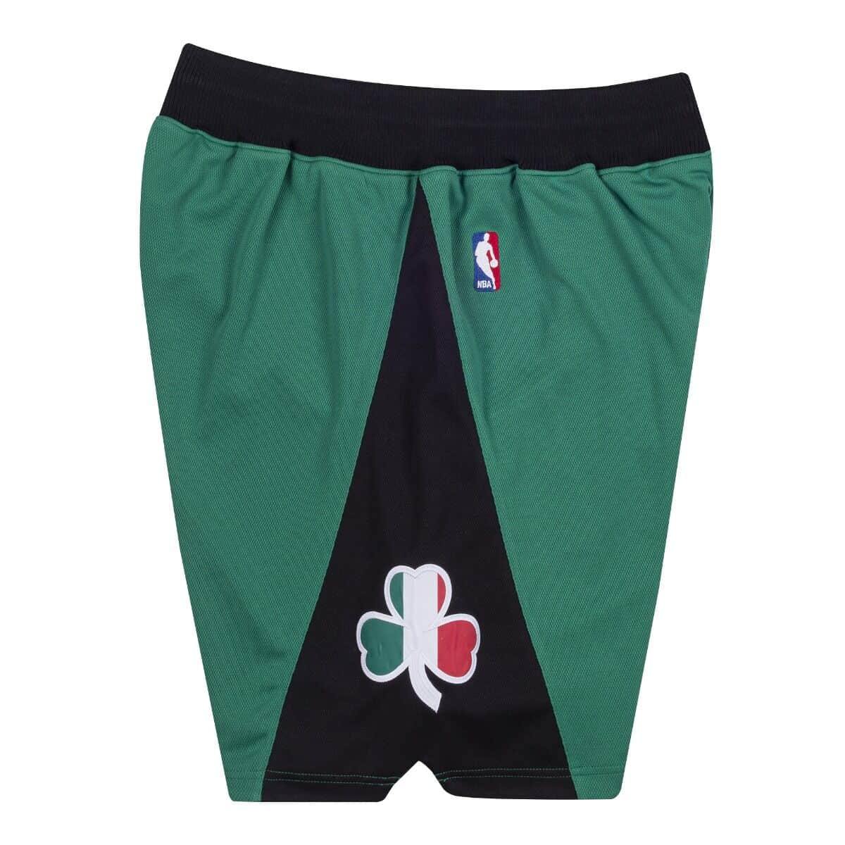 Mitchell & Ness Men's NBA Authentic Shorts 2007 Boston Celtics Shorts