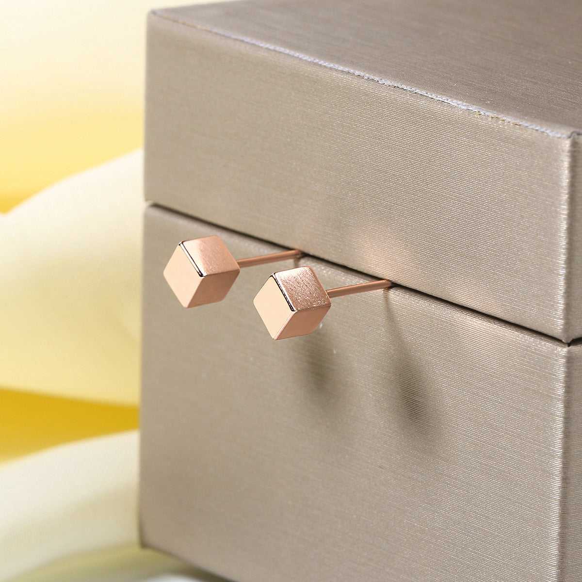 Metallic-
