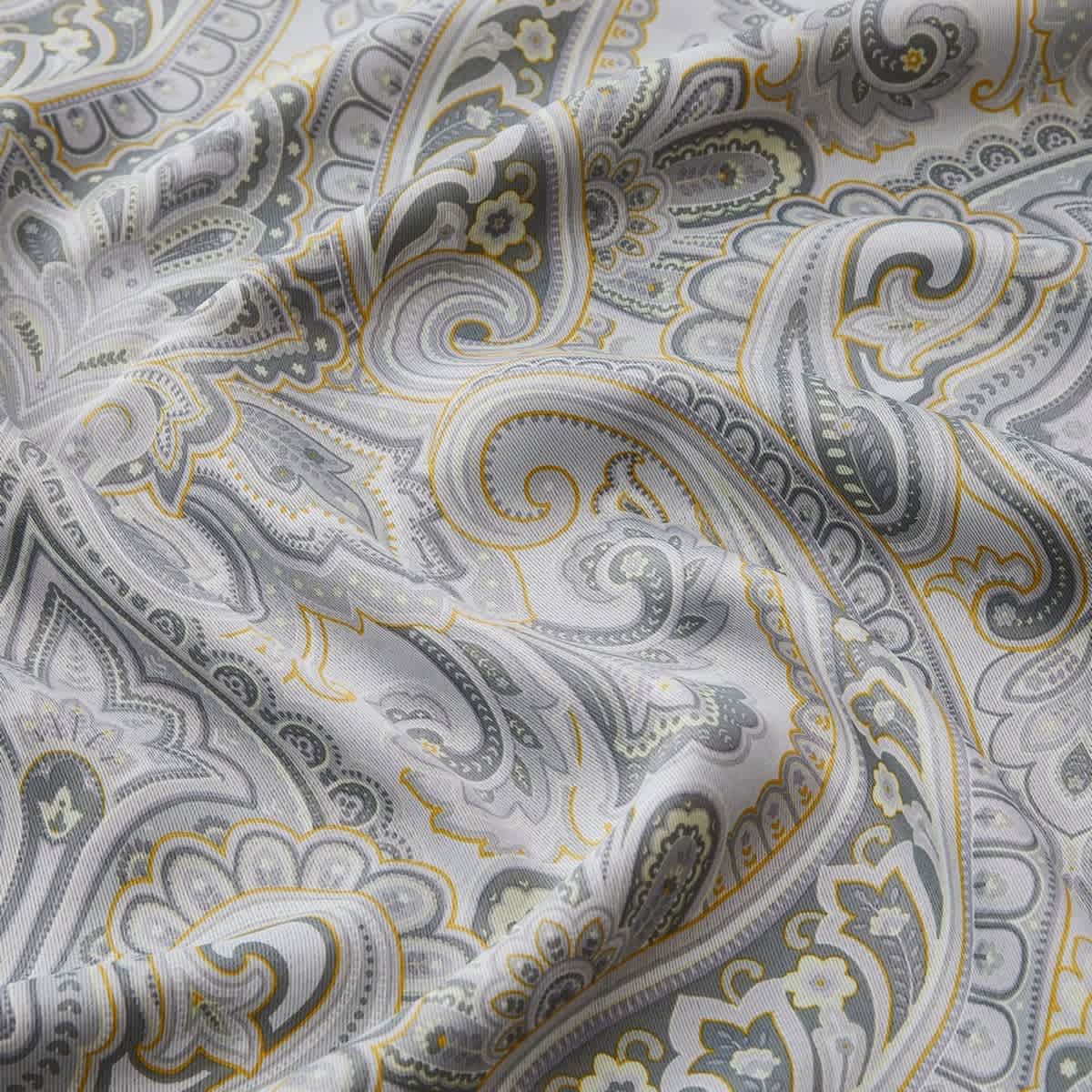 Grey/Yellow-