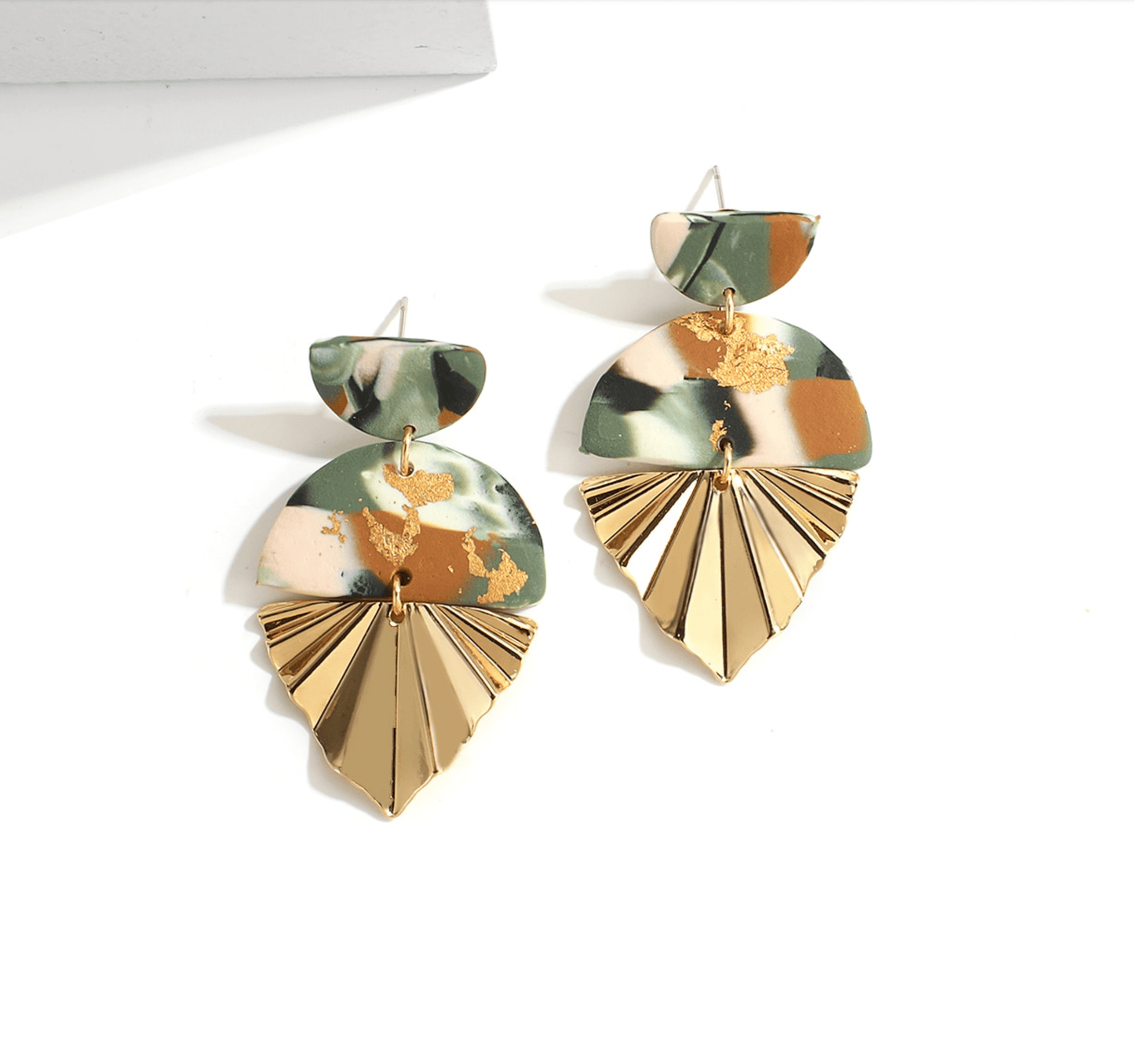 Multicolour / Gold-