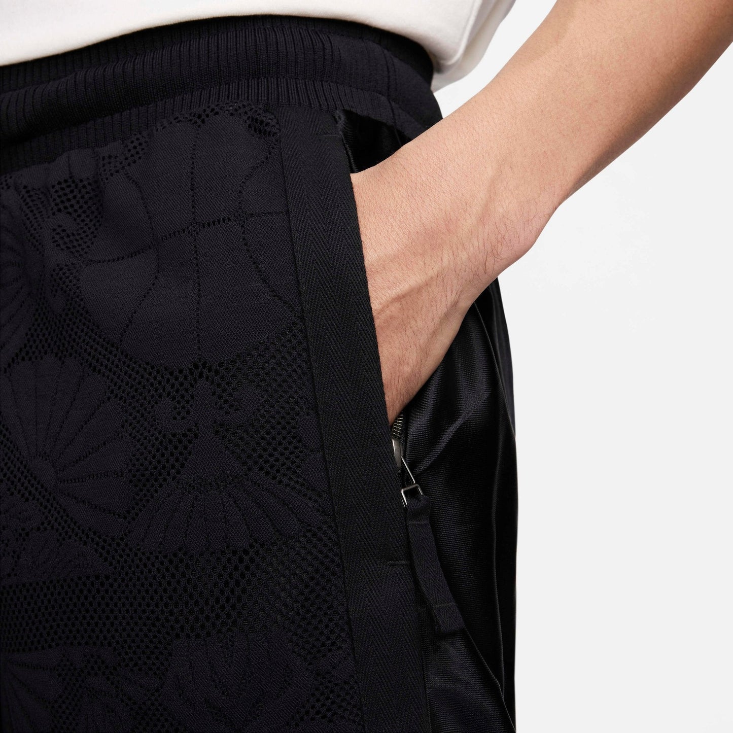 Nike Men's 8" Dri-Fit Dna Basketball Shorts