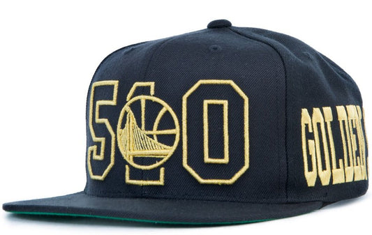 Mitchell & Ness Men's NBA Golden State Warriors Gold Oaktown Snapback