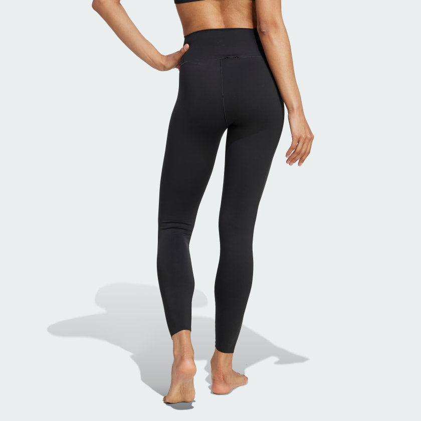 Black / Black-
