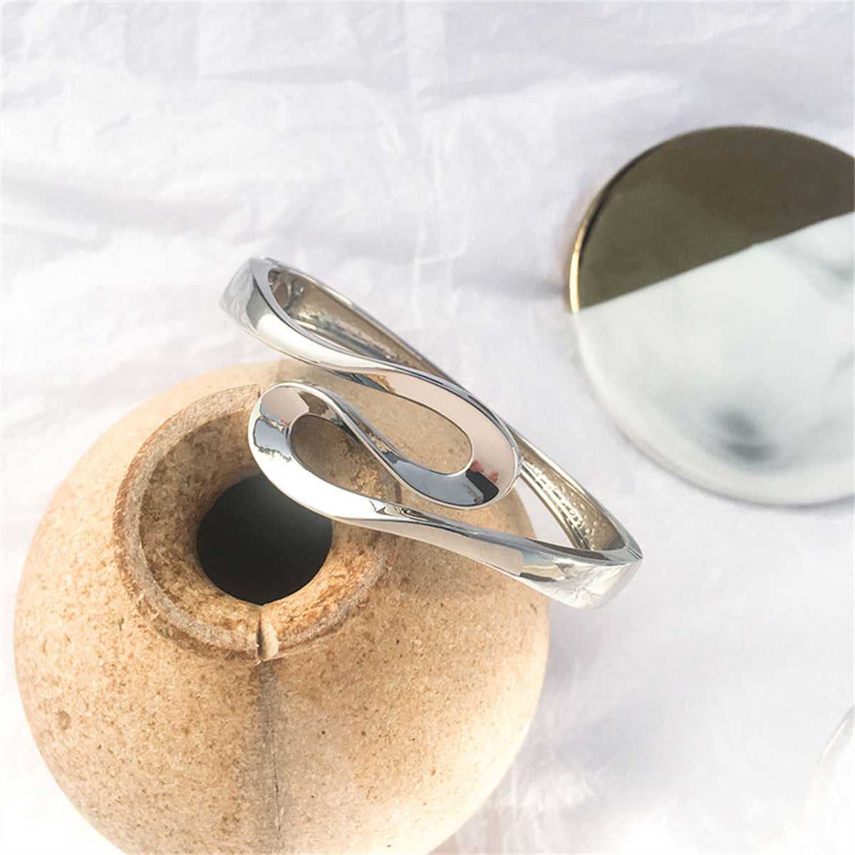 Metallic-