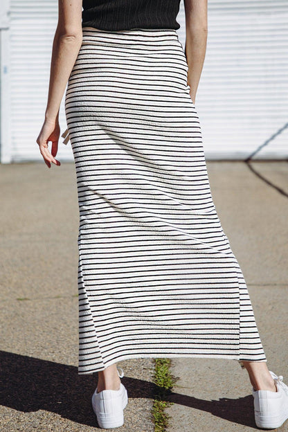 Pretty on Point Knit Skirt