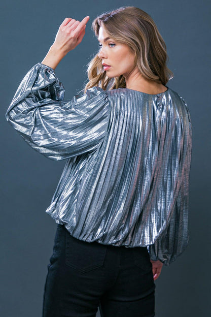 Key it Down Woven Top