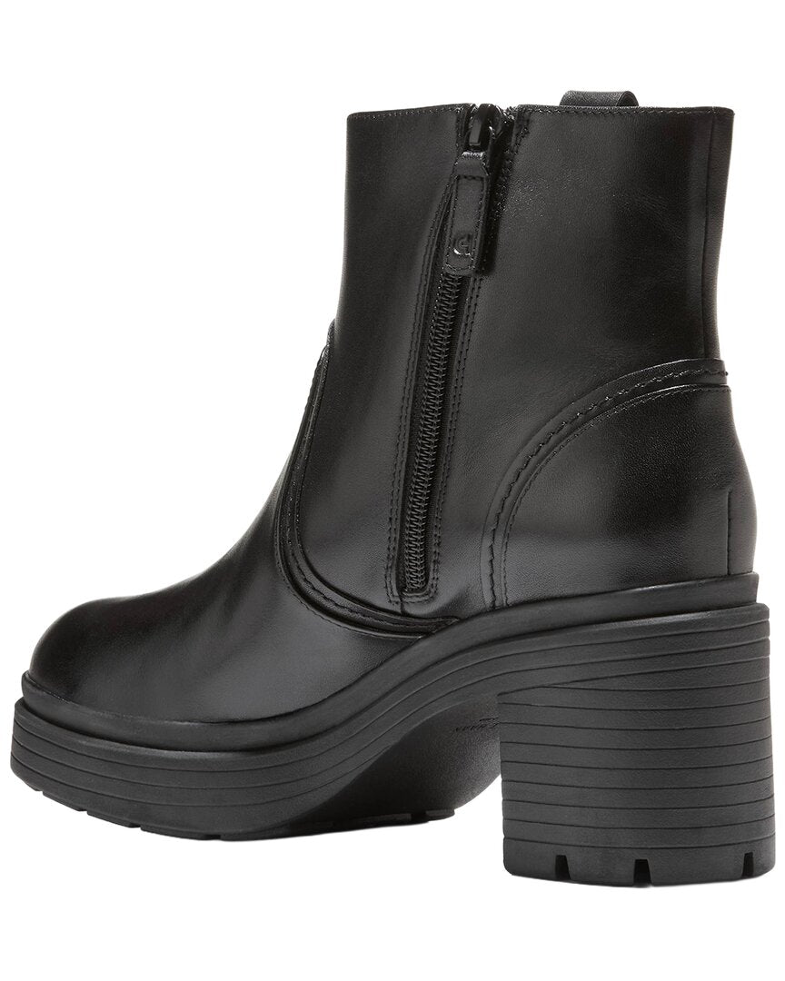 BLACK LEATHER-