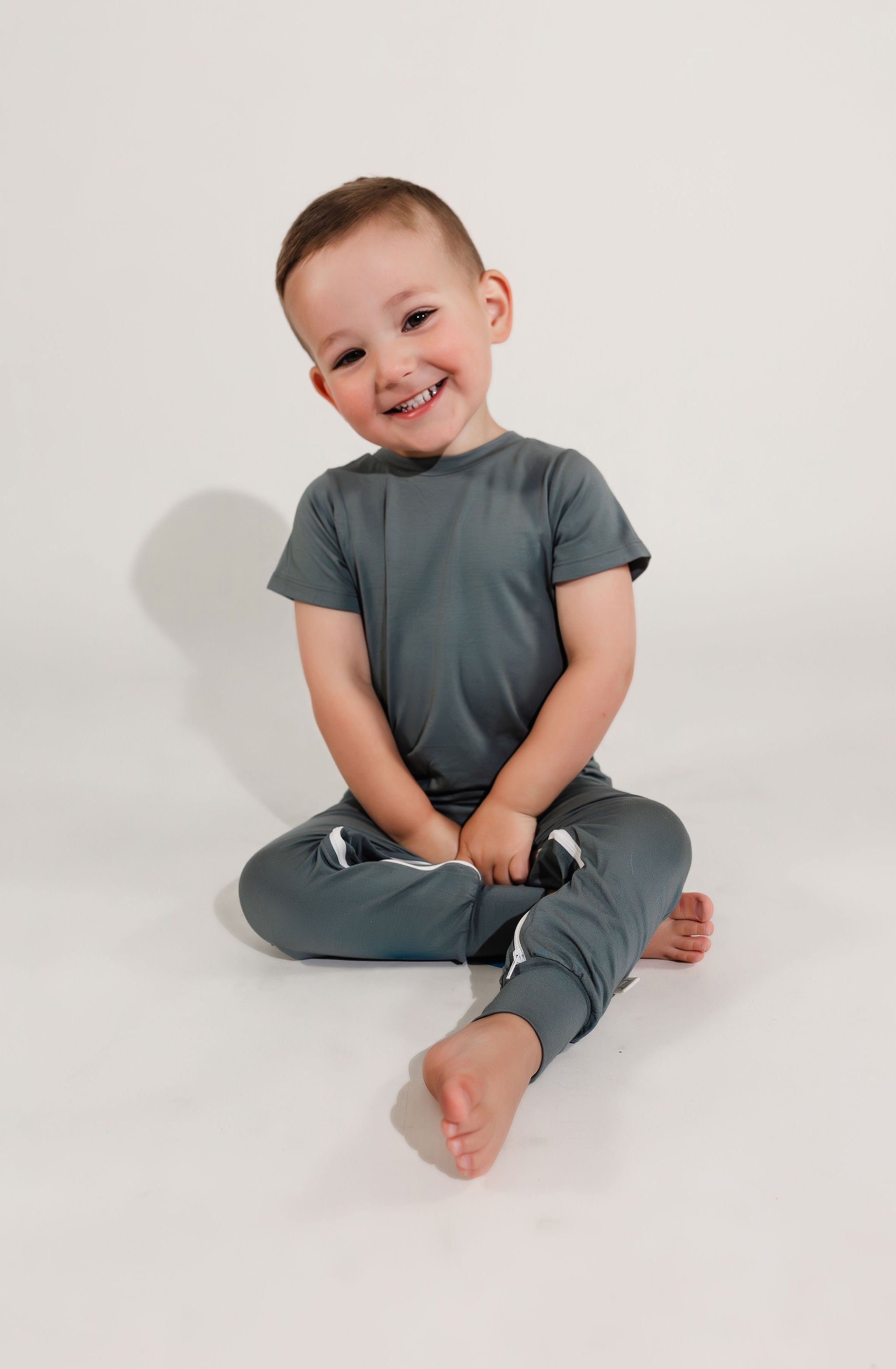 新品未使用 LiiLU Kaio Romper 3Y Deep Teal Bamboo Lyocell Zip Romper – Zulily
