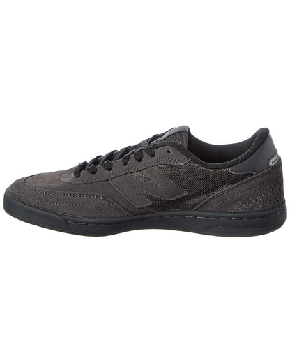 BLACK BLACK-