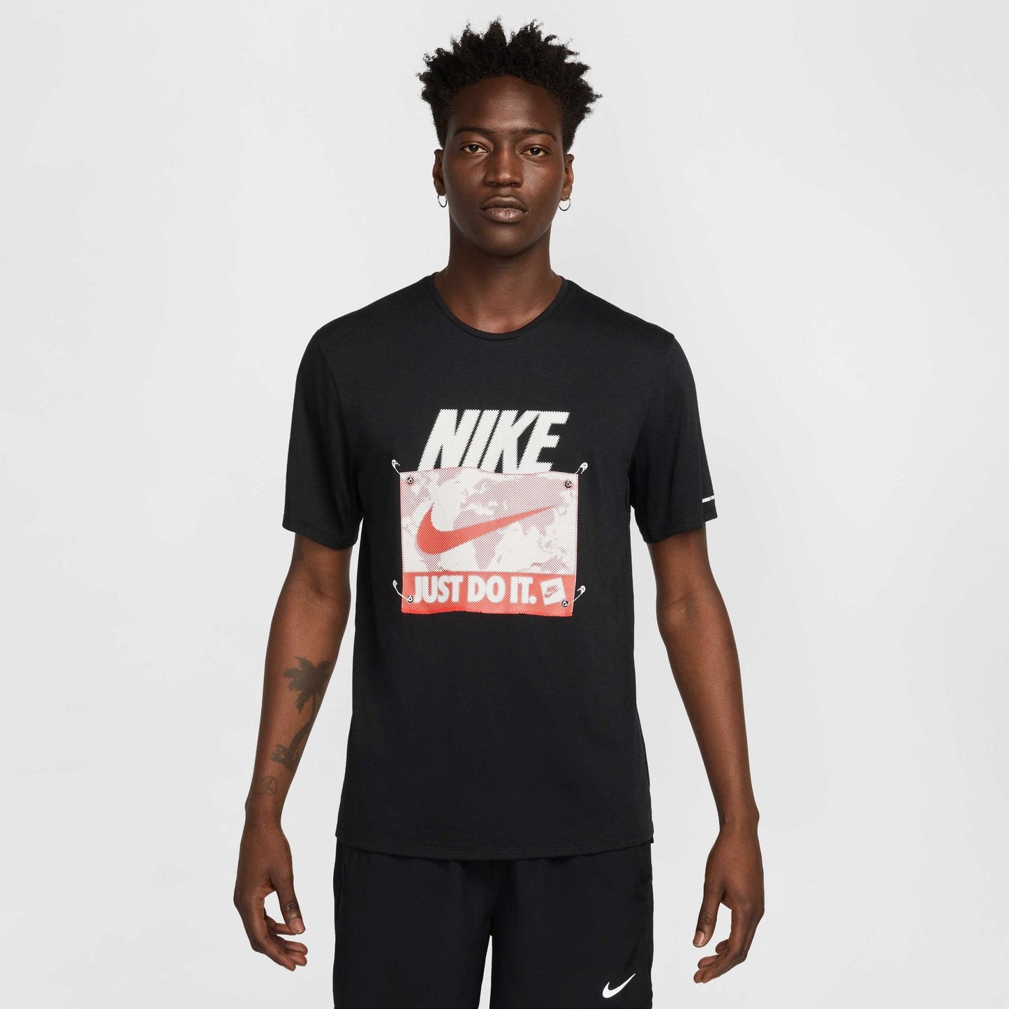 Nike Men's Dri-Fit Run Energy T-Shirt - HJ4158-010