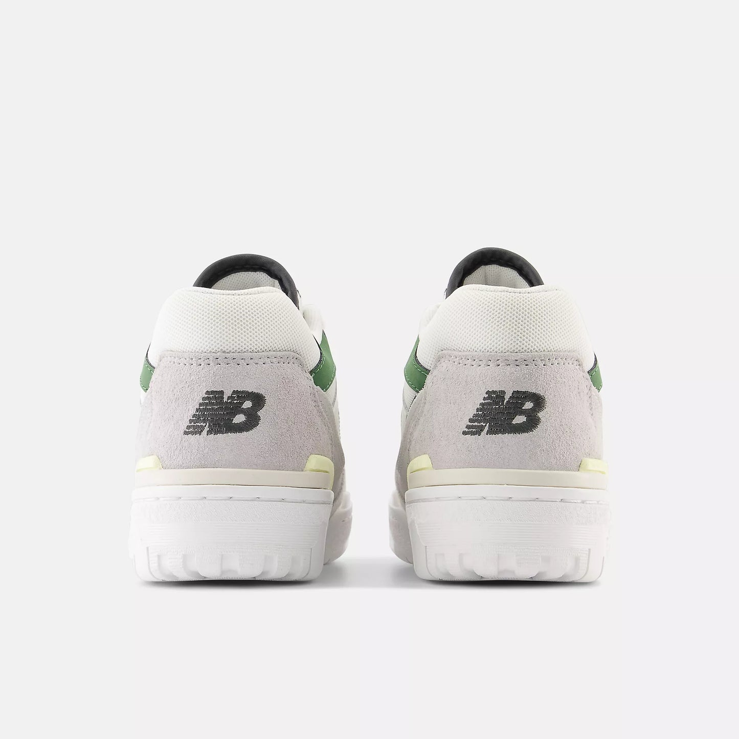 New Balance Womens 550 Sea Salt Nori