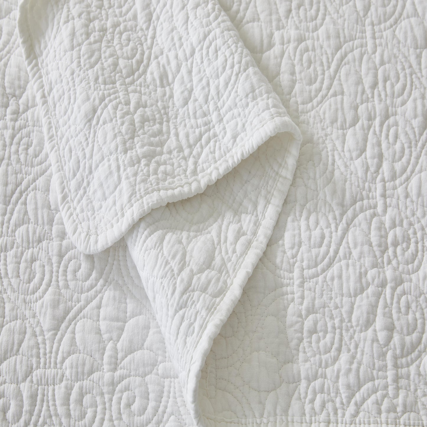 Patina Vie 3 Piece 100% Cotton Stitched Embroidered Quilt Set