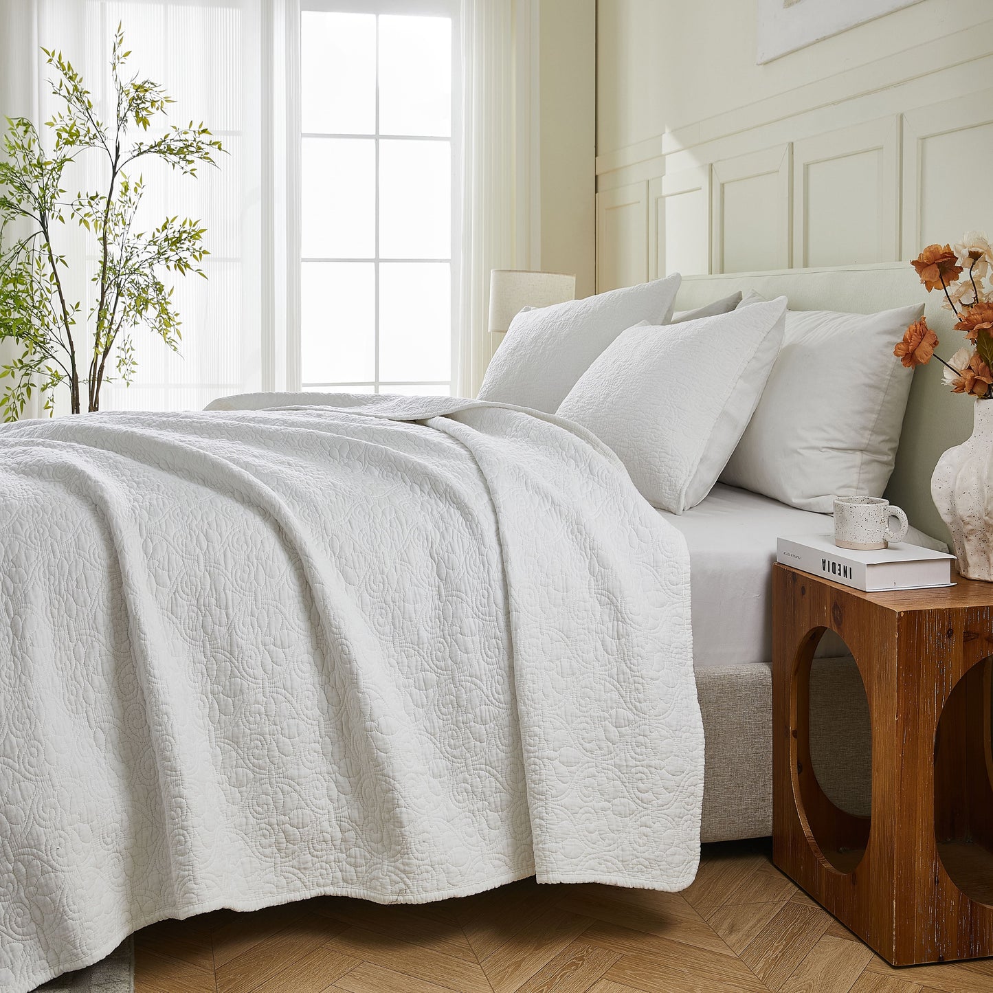 Patina Vie 3 Piece 100% Cotton Stitched Embroidered Quilt Set