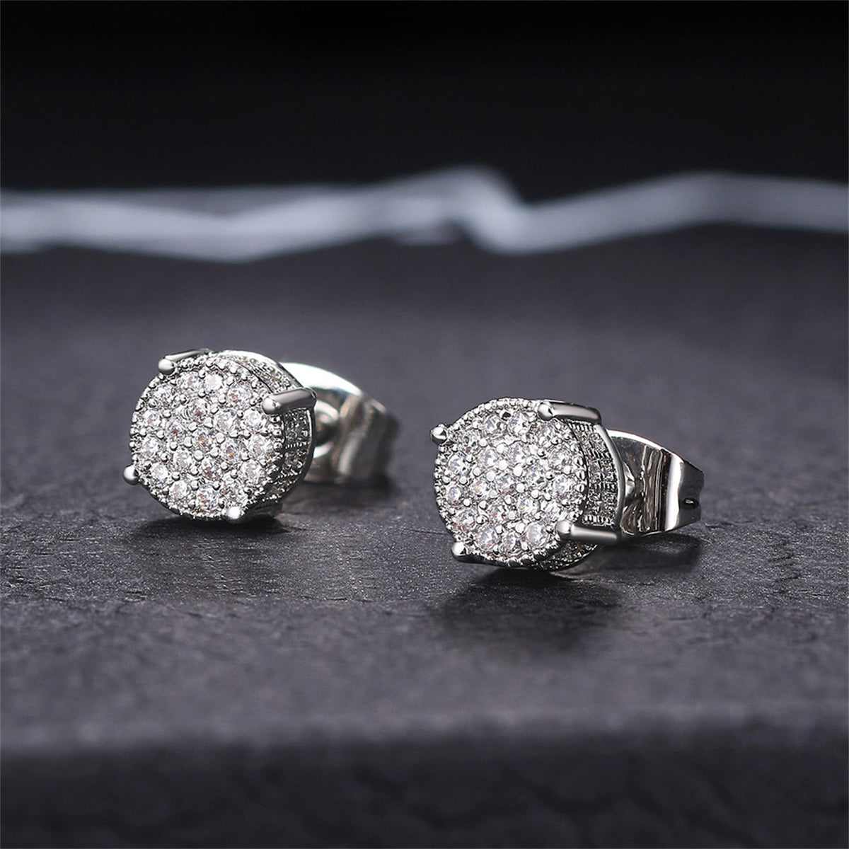Metallic-