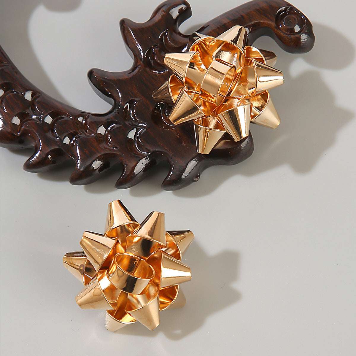 Metallic-