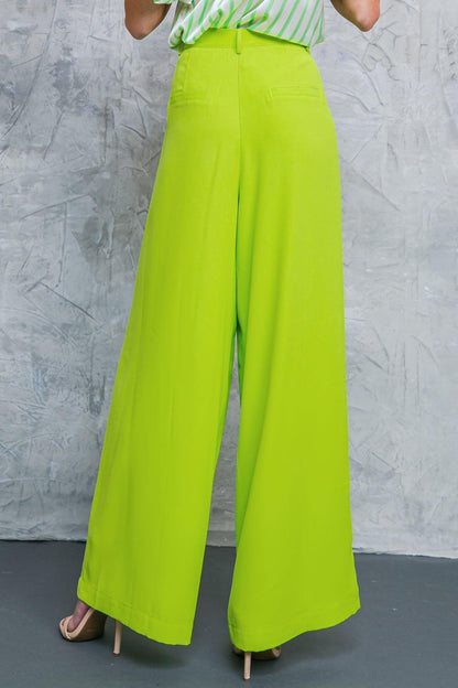 Upscale Aura Woven Pants