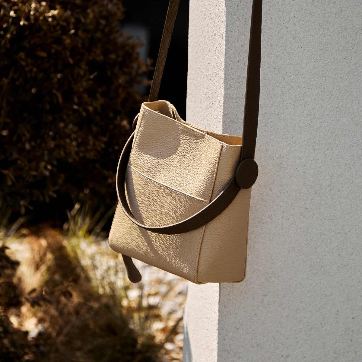 Alexa Minimalist Leather Bucket Crossbody Bag – Zulily
